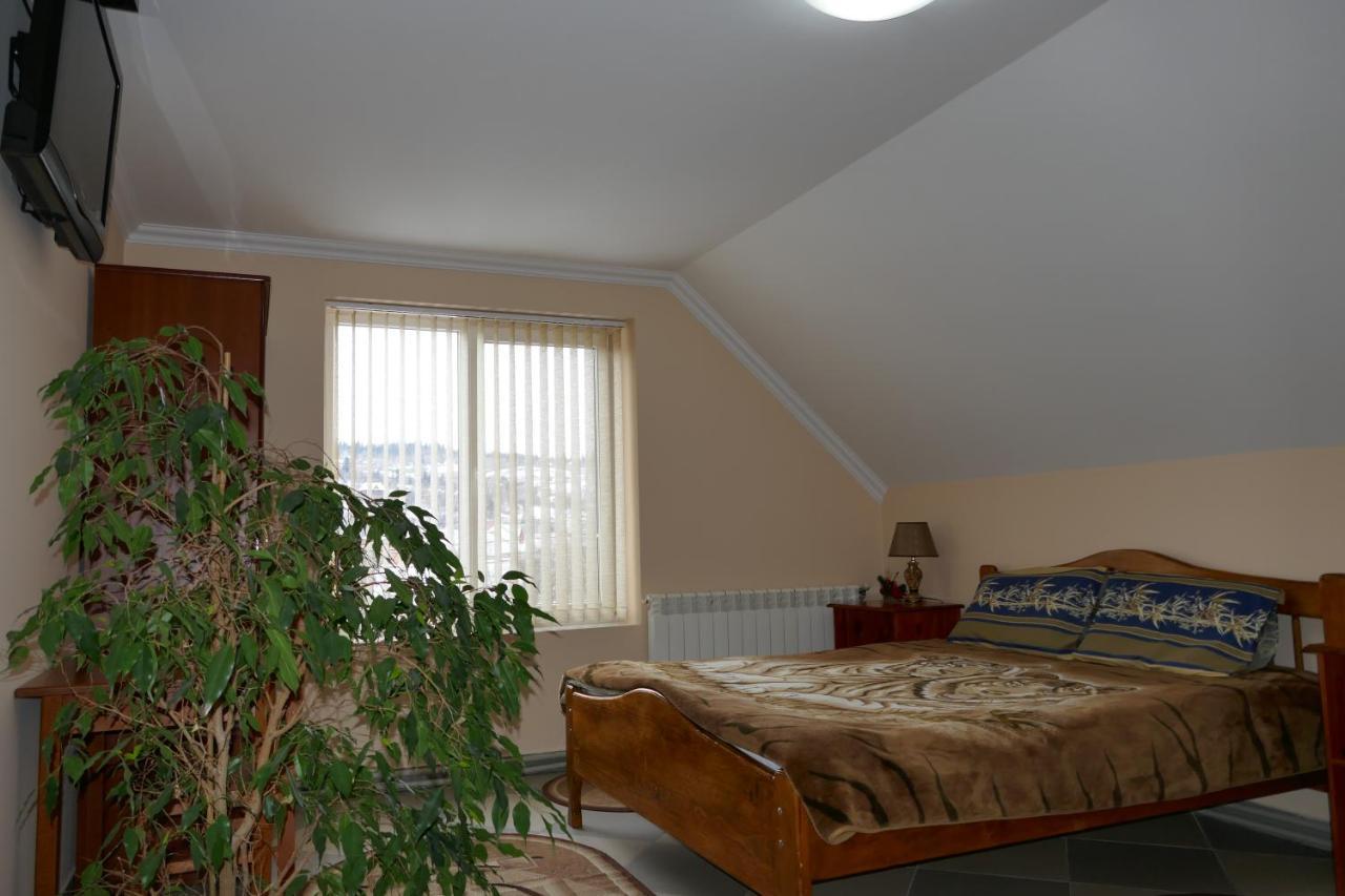 Лелека Guest House Deliatyn Luaran gambar